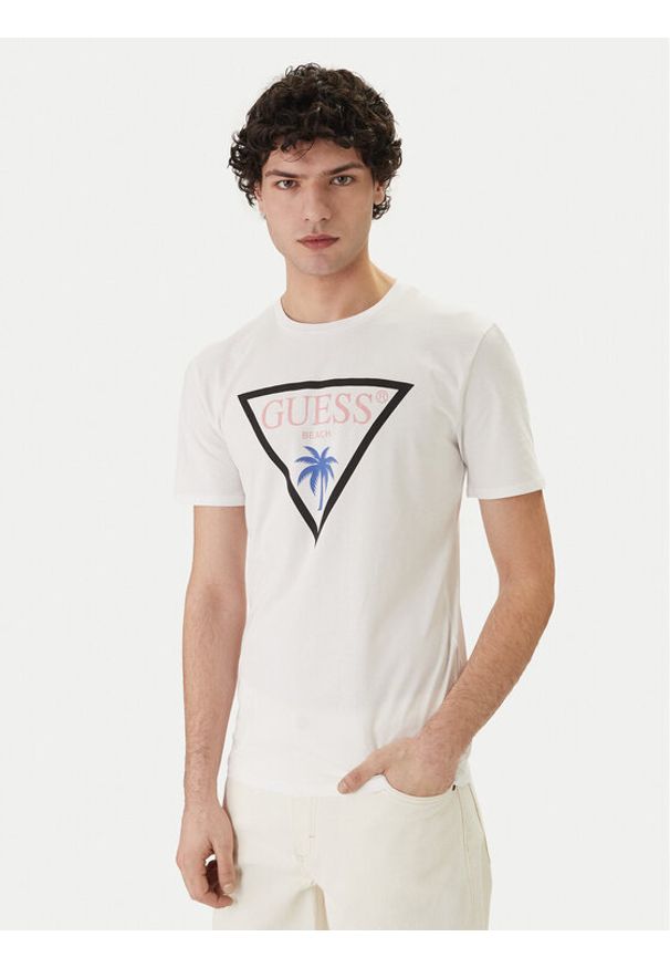 Guess T-Shirt F6GI09 J1314 Biały Slim Fit. Kolor: biały. Materiał: bawełna