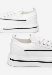 Born2be - Białe Trampki Typhadia. Nosek buta: okrągły. Zapięcie: bez zapięcia. Kolor: biały. Materiał: materiał. Szerokość cholewki: normalna #5