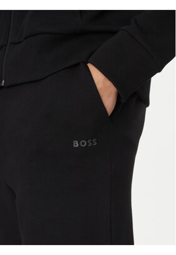 BOSS Dres 50533738 Czarny Regular Fit. Kolor: czarny. Materiał: bawełna