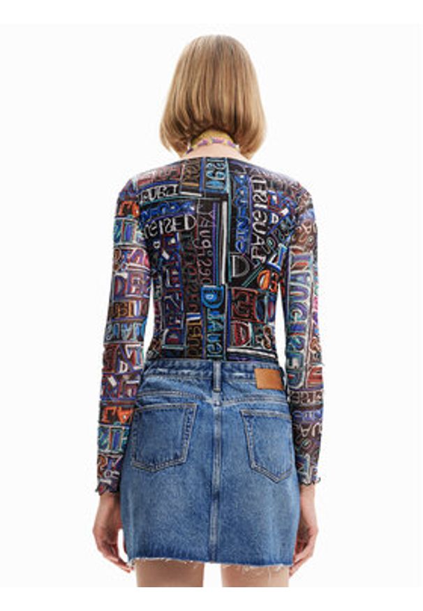 Desigual Body Lettering 23SWQK05 Czarny Slim Fit. Kolor: czarny. Materiał: syntetyk