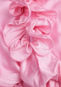 Renee - Różowy Krótki Kombinezon z Falbankami i Bufiastymi Rękawami Danathise. Kolor: różowy. Materiał: materiał, poliester. Długość: krótkie. Styl: elegancki #2