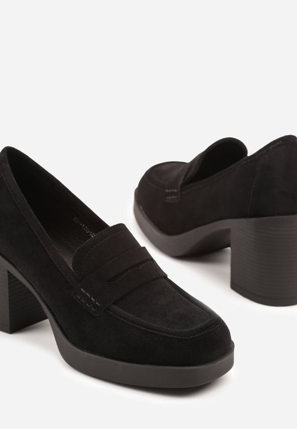 Born2be - Czarne Półbuty Typu Mokasyny na Słupku Sepilia. Okazja: na co dzień. Kolor: czarny. Obcas: na słupku. Styl: klasyczny, elegancki, casual. Wysokość obcasa: średni