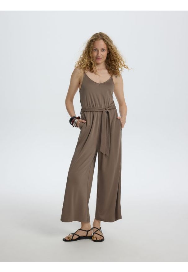 Reserved - Kombinezon z modalem - brązowy. Kolor: brązowy. Materiał: dzianina