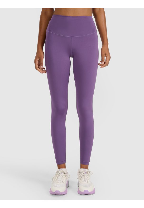 4f - 4F Legginsy treningowe szybkoschnące damskie - fioletowe XS. Stan: podwyższony. Kolor: różowy. Materiał: włókno, elastan, dzianina, materiał, syntetyk. Wzór: gładki, ze splotem. Sport: fitness
