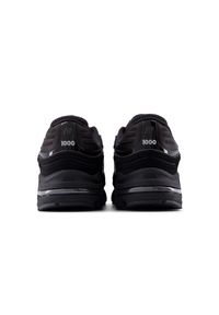 Buty unisex New Balance M1000DB – czarne. Kolor: czarny. Materiał: materiał, syntetyk. Szerokość cholewki: normalna #5