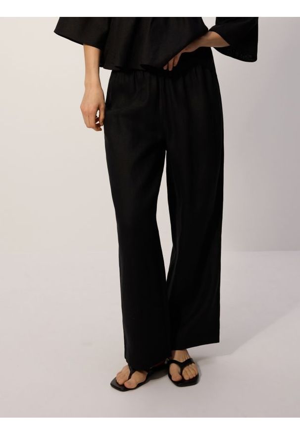 Reserved - Lniane spodnie - czarny. Kolor: czarny. Materiał: len