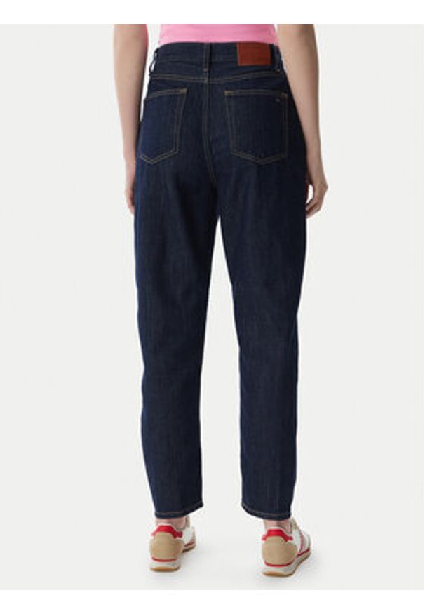 Tommy Jeans Jeansy DW0DW23459 Granatowy Mom Fit. Kolor: niebieski