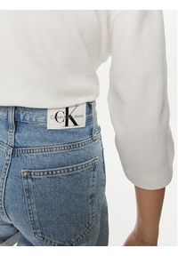 Calvin Klein Jeans Szorty jeansowe J20J222800 Niebieski Mom Fit. Kolor: niebieski. Materiał: bawełna #4