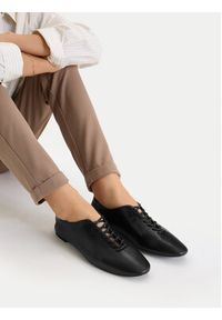 Gino Rossi - GINO ROSSI Półbuty EO-V2113-33 Czarny. Kolor: czarny. Materiał: skóra #8