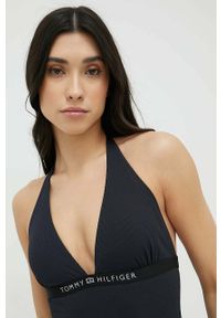 TOMMY HILFIGER - Tommy Hilfiger jednoczęściowy strój kąpielowy kolor czarny lekko usztywniona miseczka. Kolor: czarny. Materiał: poliester #3