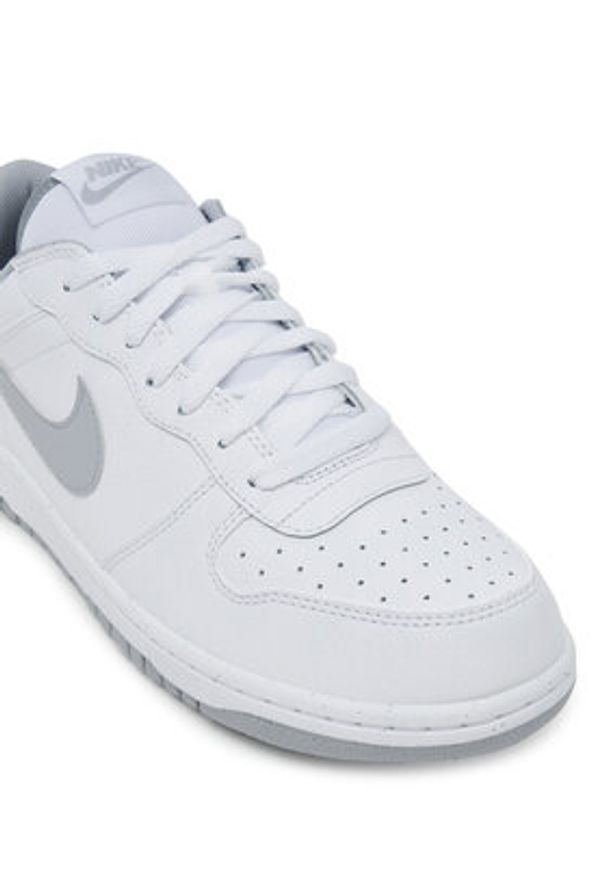 Nike Sneakersy Big Nike Low 355152 Biały. Kolor: biały. Materiał: skóra
