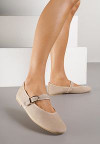 Renee - Ciemnobeżowe Balerinki Mary Jane z Klamrą Zaurg. Okazja: na co dzień. Zapięcie: klamry. Kolor: beżowy. Materiał: jeans. Styl: klasyczny, casual, elegancki #8