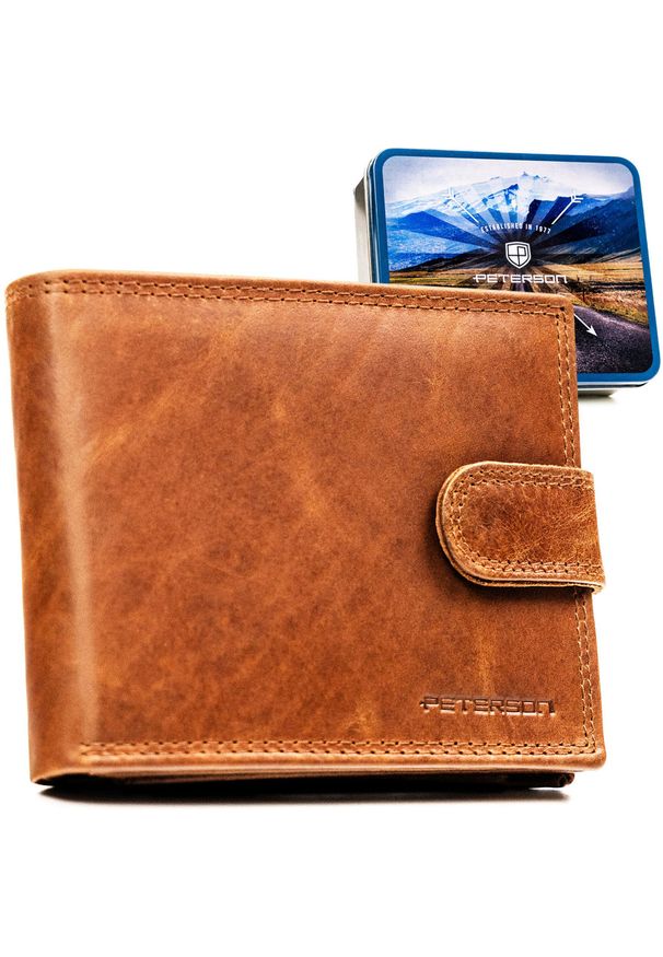 Brązowy, skórzany portfel męski wyposażony w system RFID i zamykany zatrzaskiem - Peterson. Kolor: brązowy. Materiał: skóra