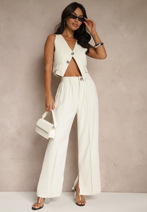 Renee - Beżowy Komplet z Cyrkoniami Krótka Kamizelka i Eleganckie Spodnie Diviriel. Kolor: beżowy. Materiał: materiał