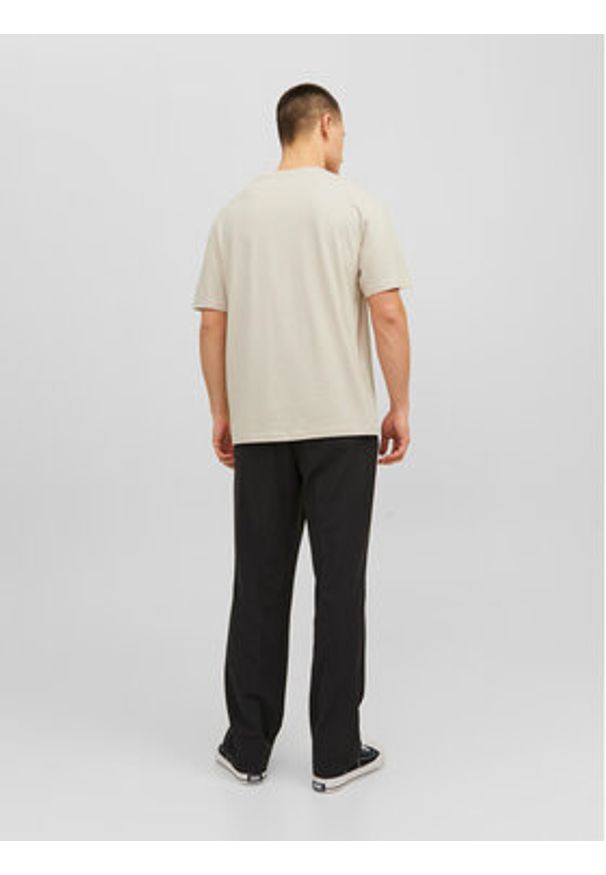 Jack & Jones - Jack&Jones T-Shirt Vesterbro 12240121 Beżowy Relaxed Fit. Kolor: beżowy. Materiał: bawełna