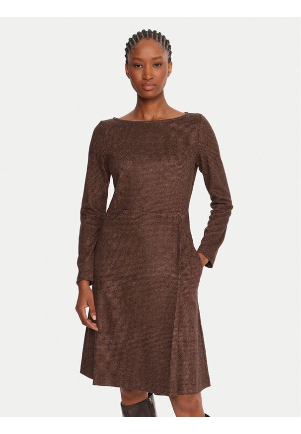 Weekend Max Mara Sukienka dzianinowa Balocco 2525626062 Brązowy Regular Fit. Kolor: brązowy. Materiał: wiskoza