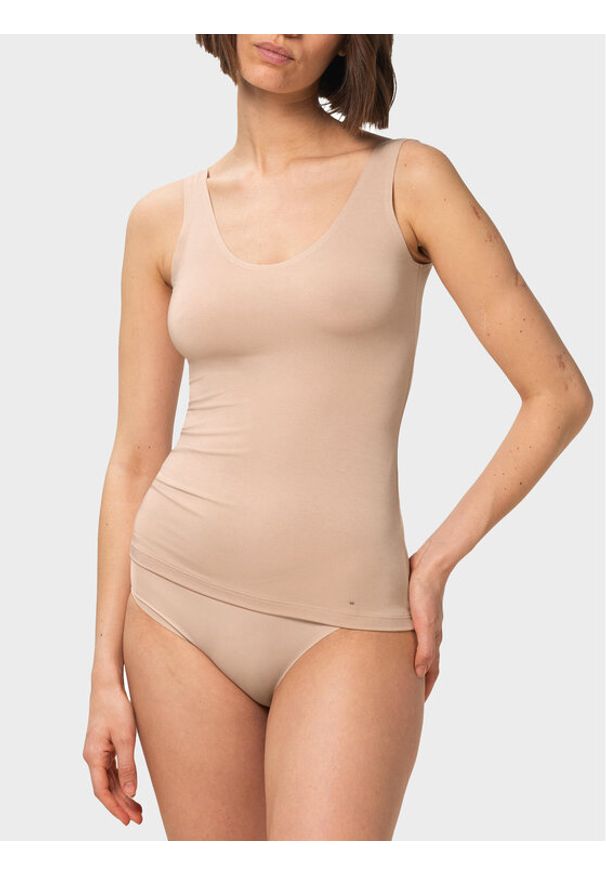 Triumph Top Smart Natural 10213349 Beżowy Slim Fit. Kolor: beżowy