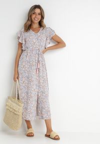 Born2be - Różowo-Jasnoszara Sukienka Lanby. Typ kołnierza: kołnierz z falbankami. Kolor: różowy. Materiał: materiał. Wzór: nadruk, aplikacja, kwiaty. Styl: elegancki. Długość: maxi #3