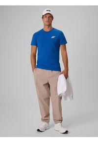 4f - 4F T-shirt slim gładki męski - niebieski XXL. Okazja: na co dzień. Kolor: niebieski. Materiał: bawełna, elastan, materiał, dzianina. Wzór: gładki. Styl: casual, sportowy, klasyczny #2