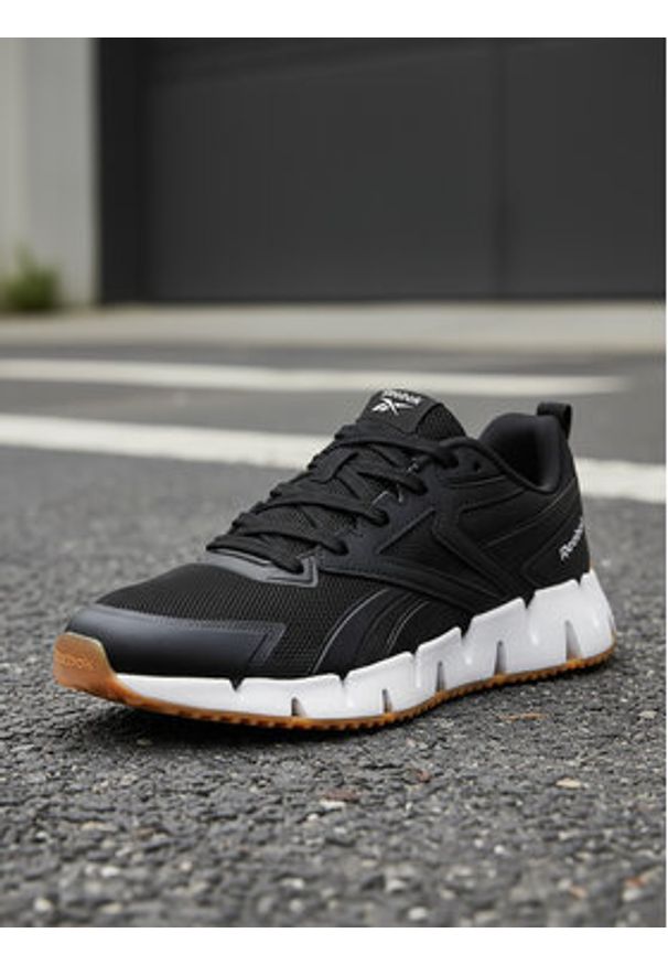 Reebok Sneakersy CEO-ZIG VECTOR AR30153M-BWZ Czarny. Kolor: czarny. Materiał: materiał