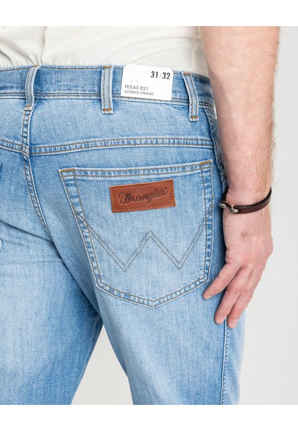 Wrangler - MĘSKIE SPODNIE JEANSOWE WRANGLER TEXAS SLATE SHADE 112364457. Okazja: na co dzień. Styl: elegancki, casual