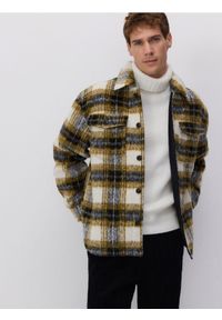 Reserved - Koszula w kratę z dodatkiem wełny - oliwkowy. Kolor: oliwkowy. Materiał: wełna #1