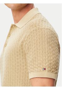 TOMMY HILFIGER - Tommy Hilfiger Polo MW0MW43246 Beżowy Regular Fit. Typ kołnierza: polo. Kolor: beżowy. Materiał: bawełna #4