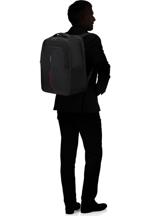 Plecak Samsonite 155199 1041 15.6'' Guardit 3.0 czarny. Kolor: czarny. Materiał: materiał, tkanina. Styl: biznesowy, casual