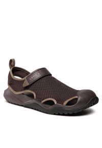 Sandały Crocs. Kolor: brązowy. Materiał: mesh #1