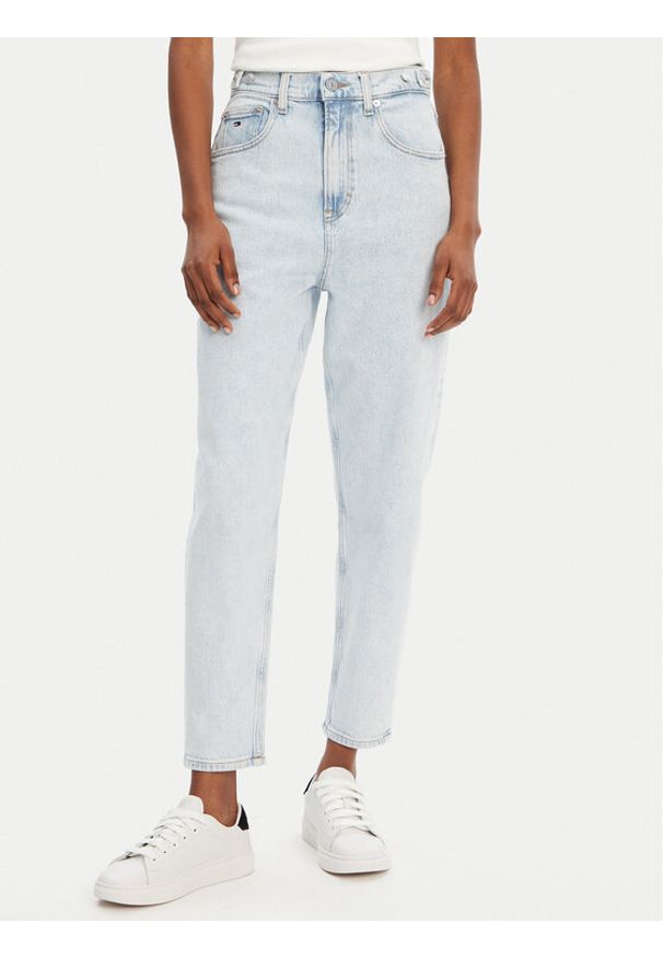 Tommy Jeans Jeansy DW0DW20496 Niebieski Mom Fit. Kolor: niebieski