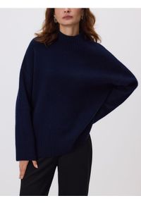 Reserved - Wełniany sweter - granatowy. Kolor: niebieski. Materiał: wełna #1