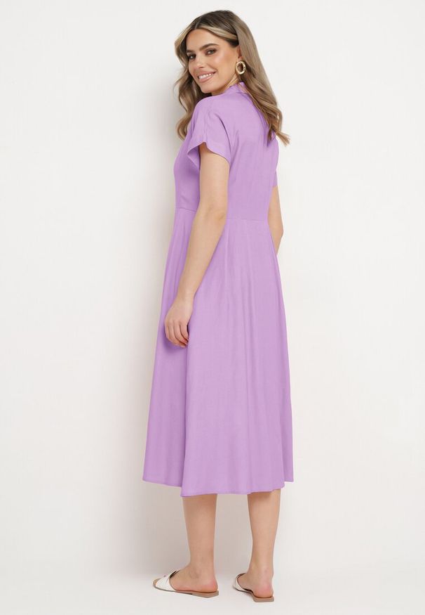 Born2be - Fioletowa Koszulowa Sukienka z Lnem i Wiskozą Ircilla. Okazja: na spacer. Kolor: fioletowy. Materiał: len, wiskoza. Długość rękawa: krótki rękaw. Typ sukienki: koszulowe