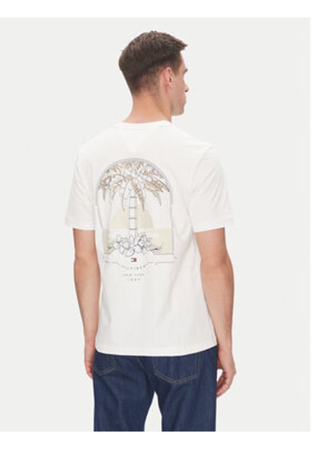TOMMY HILFIGER - Tommy Hilfiger T-Shirt Hotel MW0MW39352 Biały Regular Fit. Kolor: biały. Materiał: bawełna