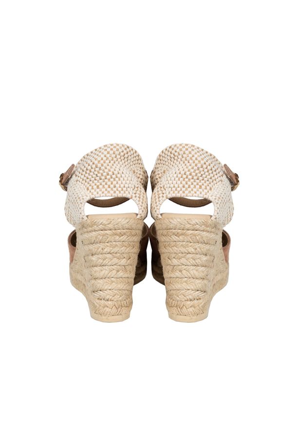 Geox Espadryle "Gelsa" | D25TPA 00022 | Kobieta | Różowy. Okazja: na co dzień. Nosek buta: okrągły. Kolor: różowy. Materiał: skóra, tkanina. Obcas: na koturnie. Styl: klasyczny, elegancki, casual