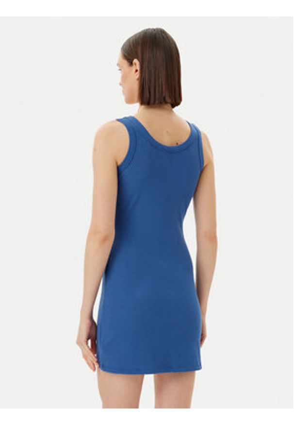 Guess Sukienka codzienna V5GK06 K8RT2 Niebieski Slim Fit. Okazja: na co dzień. Kolor: niebieski. Materiał: wiskoza. Typ sukienki: proste. Styl: casual
