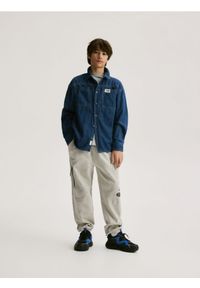 Reserved - Bawełniane joggery - jasnoszary. Kolor: szary. Materiał: bawełna #1