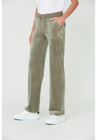 Juicy Couture - JUICY COUTURE Zielone spodnie Del Ray. Kolor: zielony. Materiał: poliester. Wzór: haft