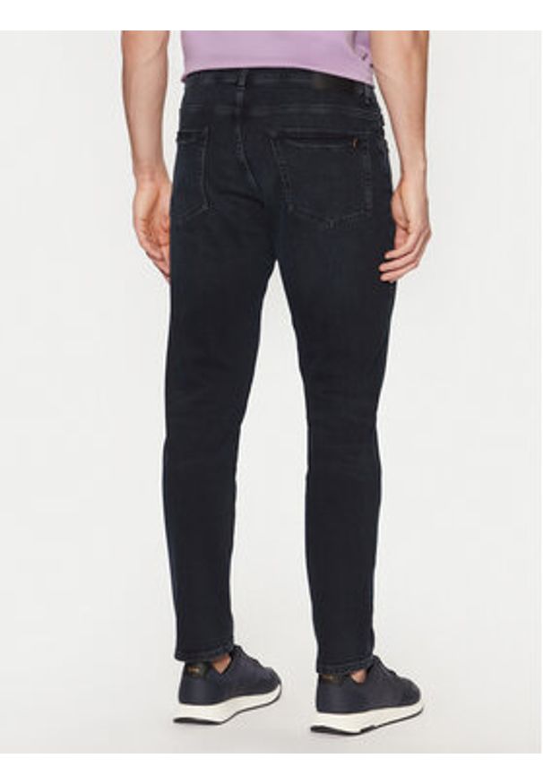 BOSS Jeansy Maine 50532541 Granatowy Regular Fit. Kolor: niebieski
