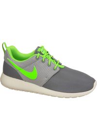 Buty sportowe dla chłopca Nike Roshe One Gs. Kolor: biały. Model: Nike Roshe #1