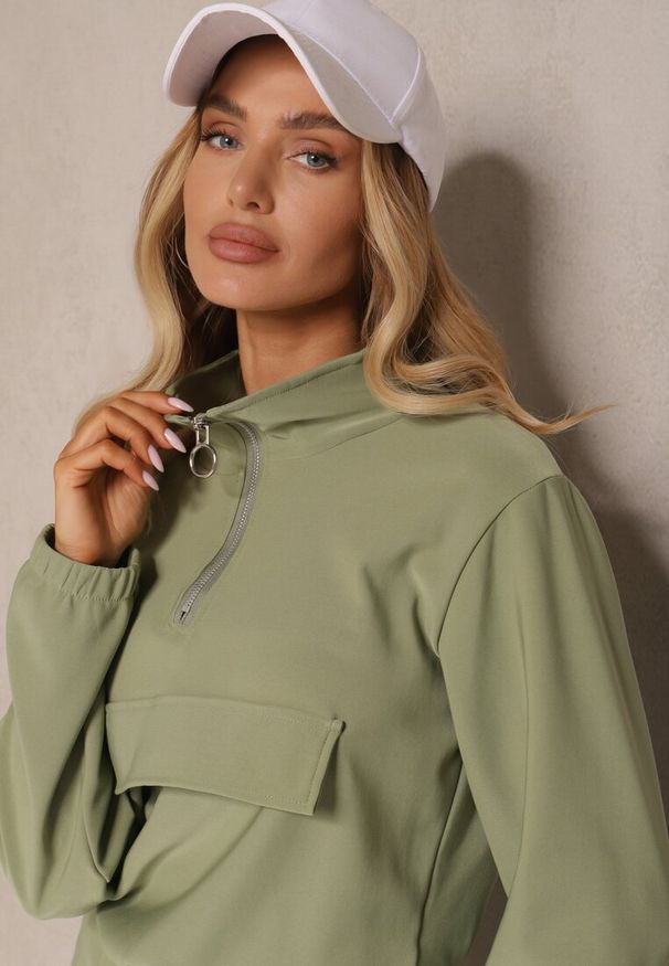 Renee - Zielony Komplet Dresowy Bluza z Suwakiem i Kołnierzem i Spodnie z Kieszeniami Cargo Taigena. Kolor: zielony. Materiał: dresówka