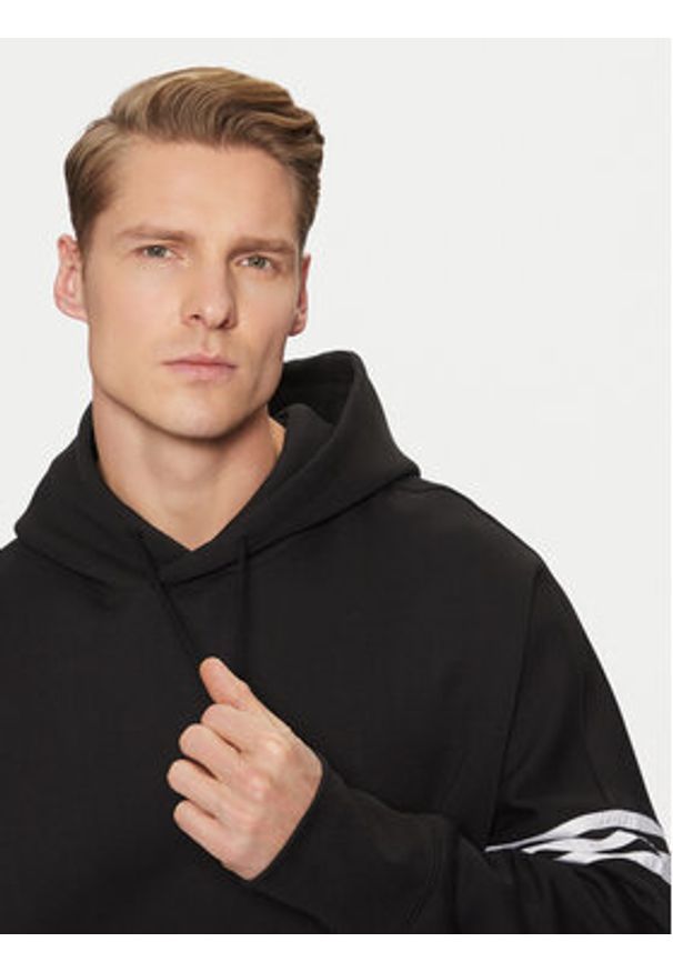 Adidas - adidas Bluza Neuclassics JC9937 Czarny Oversize. Kolor: czarny. Materiał: bawełna, syntetyk