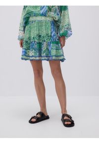 Reserved - Wzorzysta spódnica mini - wielobarwny. Materiał: tkanina #1
