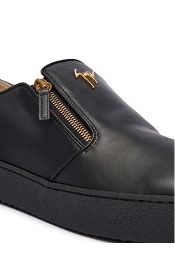 Giuseppe Zanotti Sneakersy RU50007/001 Czarny. Kolor: czarny. Materiał: skóra