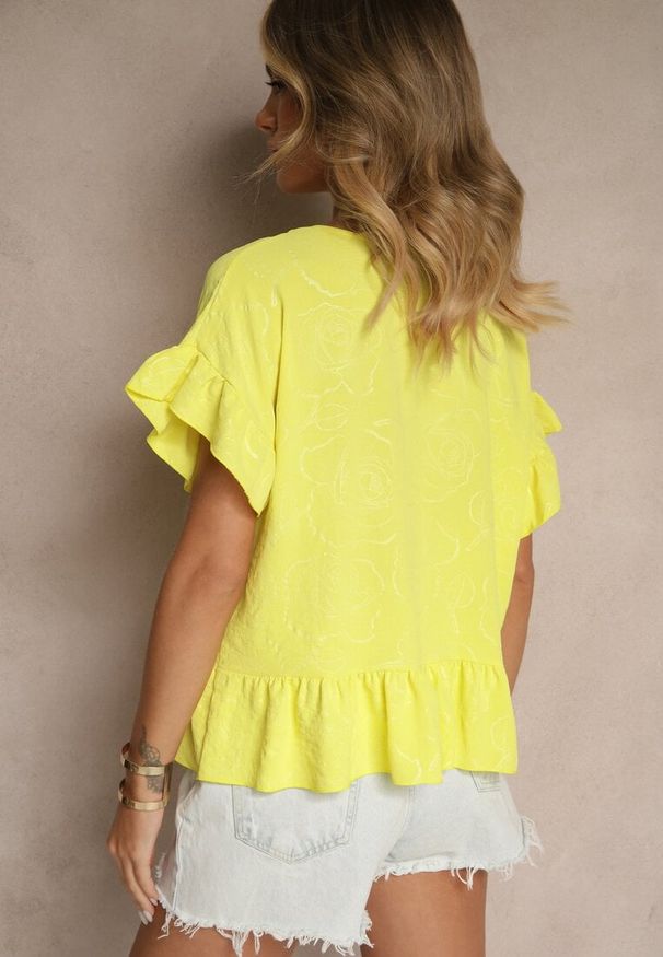 Renee - Żółta Bluzka Oversize Ozdobiona Falbanami Liriele. Okazja: na co dzień. Kolor: żółty. Materiał: jeans. Wzór: aplikacja. Styl: casual