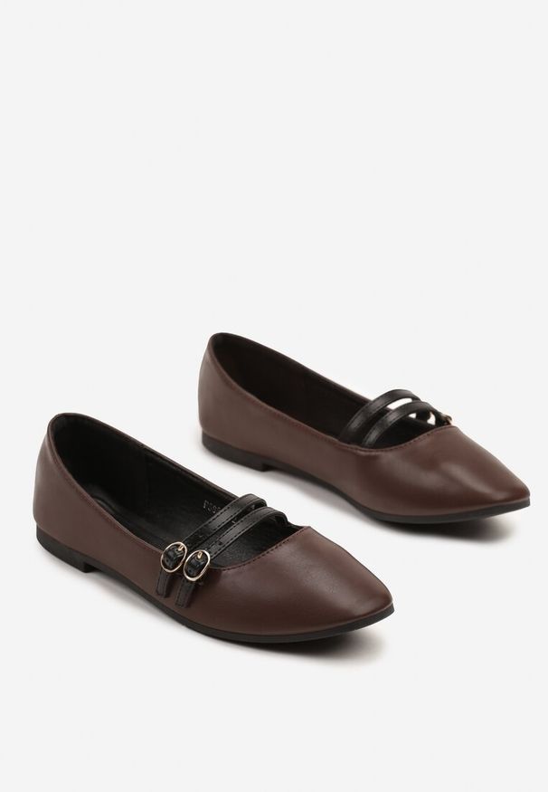 Renee - Brązowe Balerinki w Stylu Mary Jane z Paseczkami Davinara. Okazja: na co dzień. Nosek buta: okrągły. Kolor: brązowy. Materiał: jeans. Obcas: na obcasie. Styl: elegancki, klasyczny, casual. Wysokość obcasa: niski