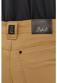 Wrangler - Spodnie ATG. Okazja: na co dzień. Kolor: beżowy. Materiał: tkanina, bawełna, materiał, elastan. Wzór: gładki. Styl: casual #3