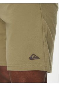 Quiksilver Szorty sportowe EQYFB03372 Zielony Regular Fit. Kolor: zielony. Materiał: bawełna, syntetyk. Styl: sportowy