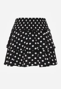 Renee - Czarna Krótka Spódnica z Falbankami i Printem w Kropki Xalisa. Kolor: czarny. Długość: krótkie. Wzór: kropki, nadruk. Sezon: lato #7
