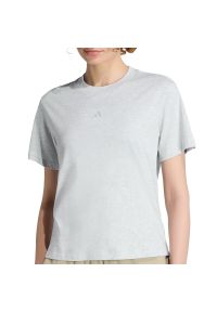 Adidas - Koszulka damska adidas Sportswear Essentials Small Logo JC5945 - szara. Kolor: szary. Materiał: bawełna. Długość rękawa: krótki rękaw. Długość: krótkie #1