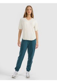 4f - 4F T-shirt oversize z modalem damski - beżowy XS. Okazja: na co dzień. Kolor: beżowy. Styl: casual #2